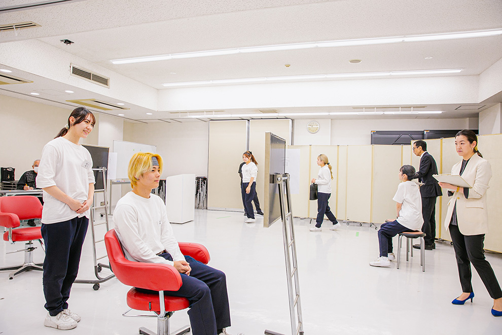 接客サロンマナー <株式会社ノヴィックス>